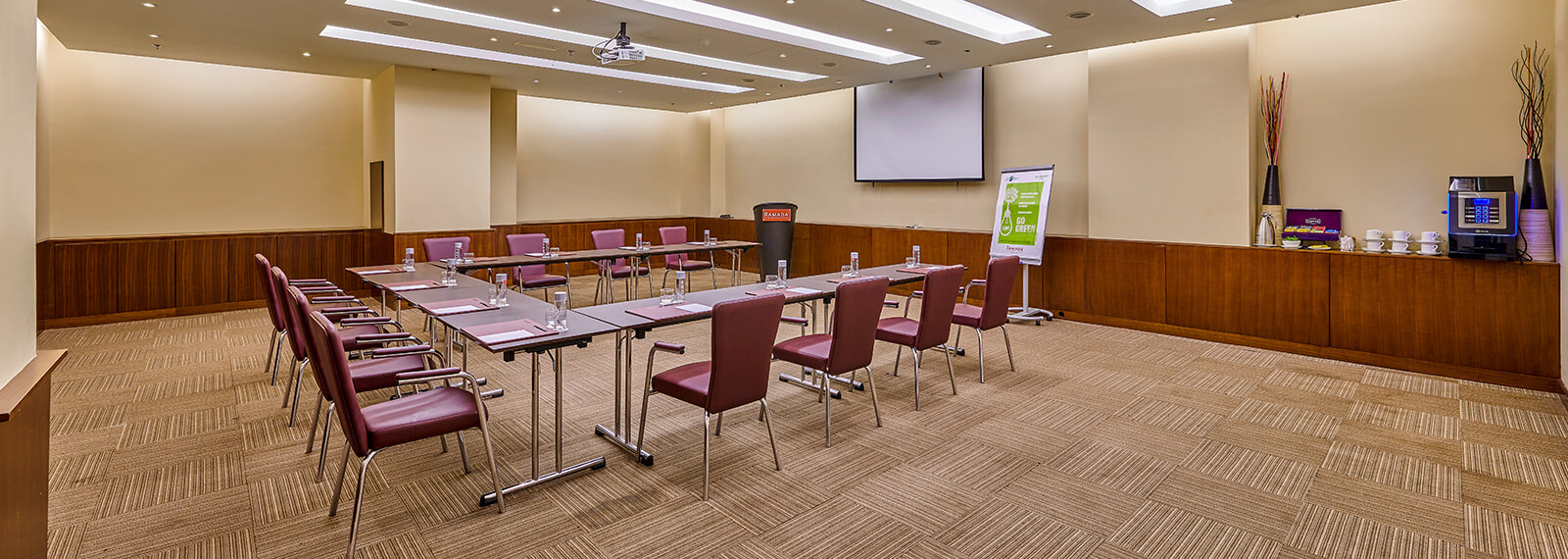 Bahar-Meeting-Room