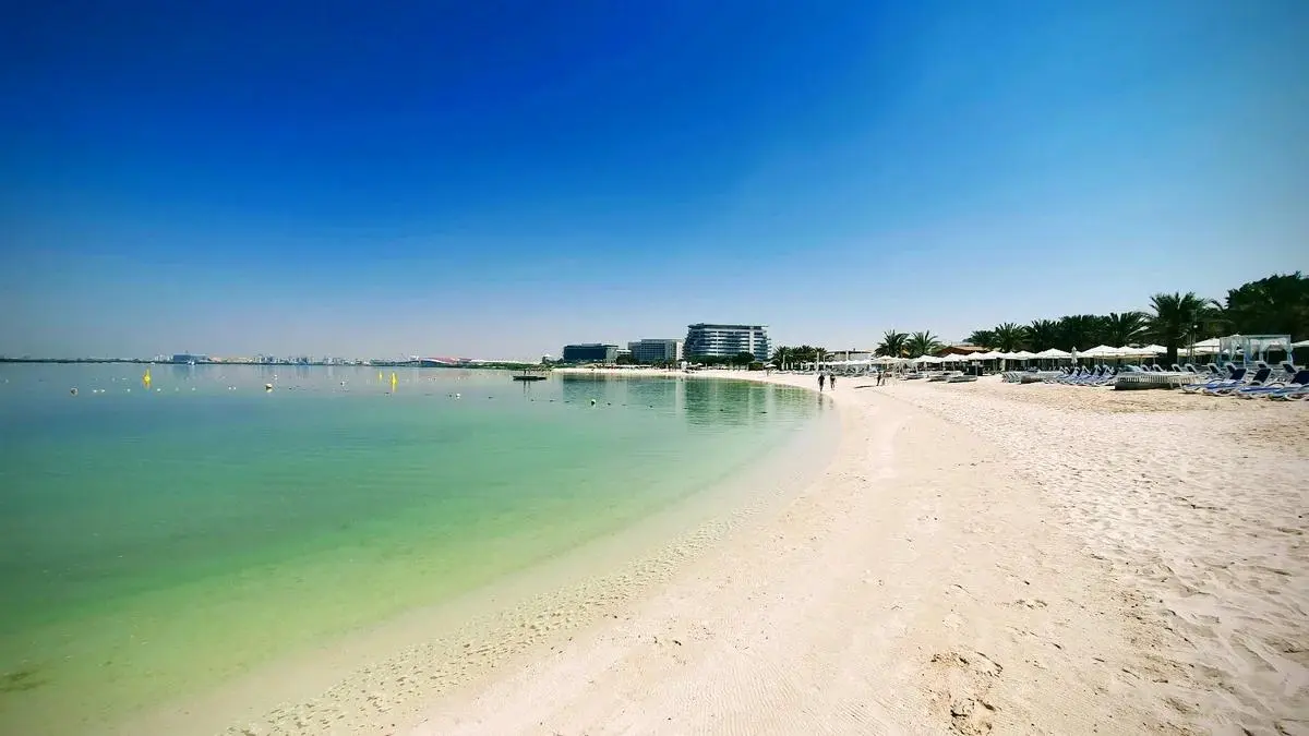 yas beach 3